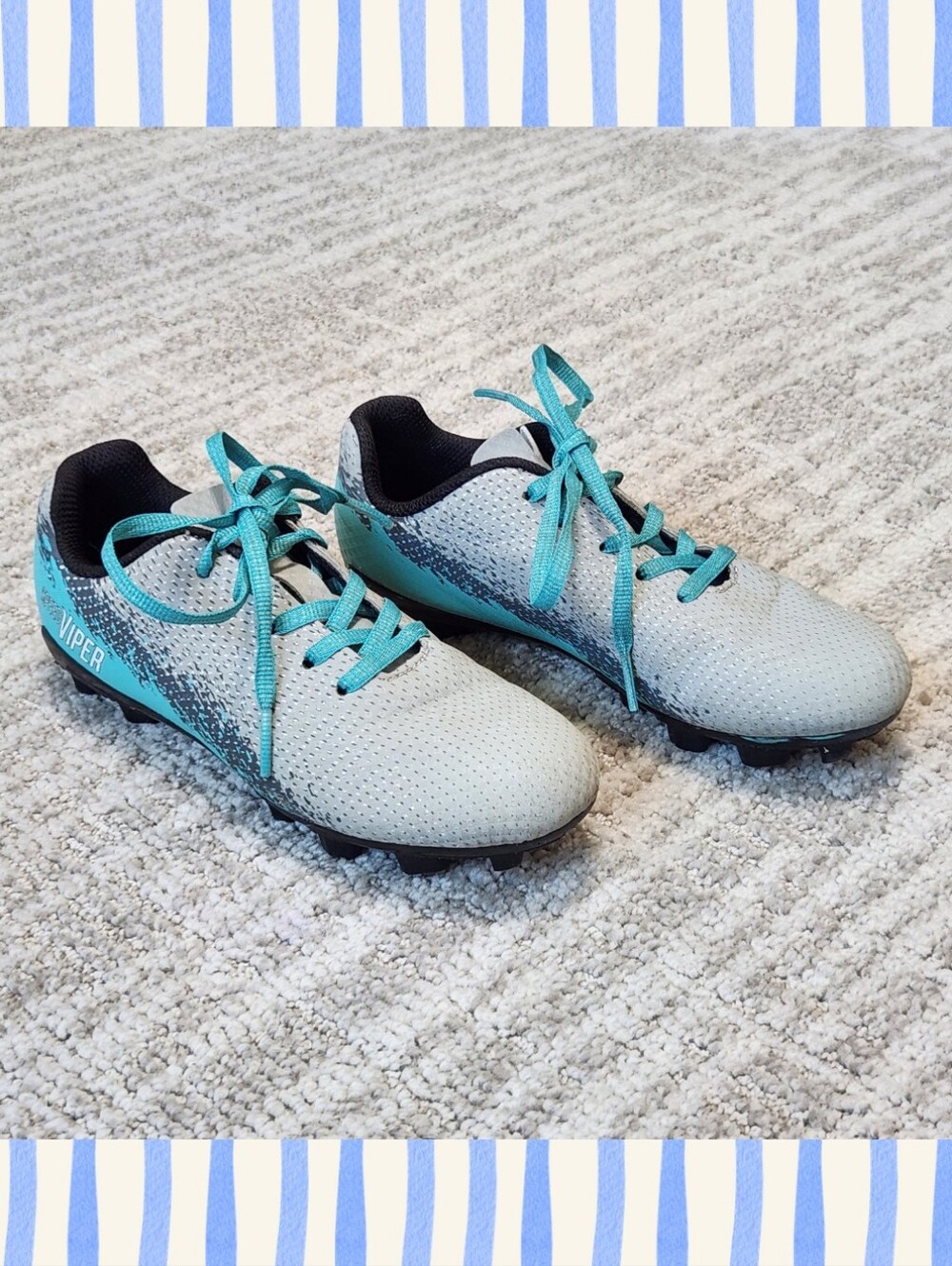 DSG youth Speed Viper soccer cleats size 1